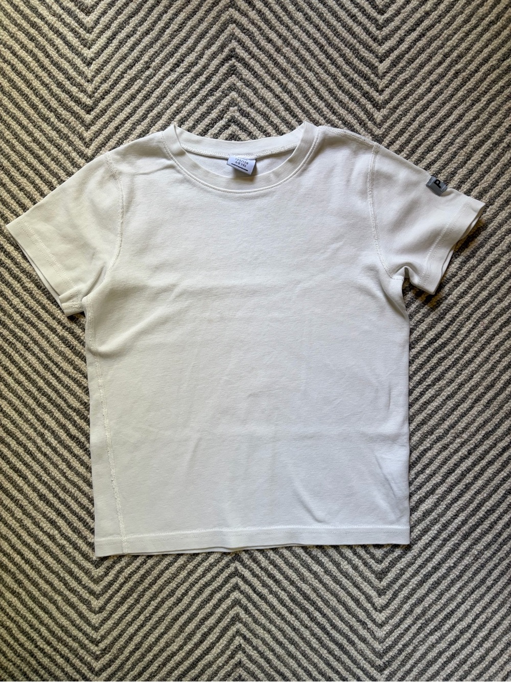 Polarn O Pyret Tshirt size 6-8y